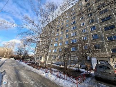 2-комнатная квартира, 42 м2, 3/9 эт.