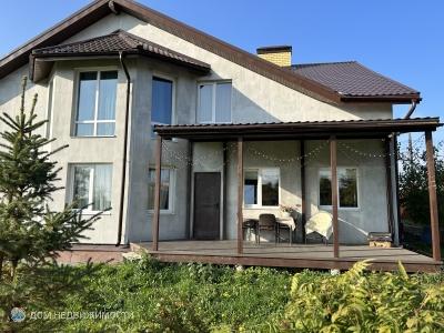 Коттедж, 400 м2, 2/2 эт.