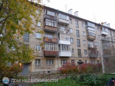 1-комнатная, 32 м2, 4/5 эт. 1-комнатная, 32 м2, 4/5 эт.