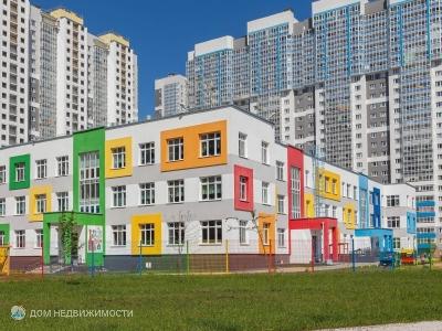 2-комн. квартира, 51 м2, 22/25 эт.