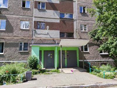 2-комнатная квартира, 43 м2, 9/9 эт.