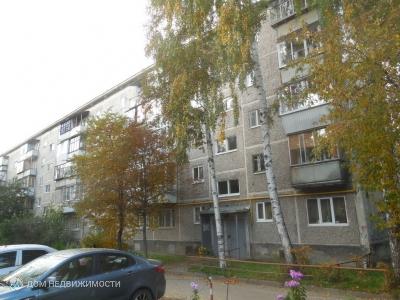 1-комнатная квартира, 27 м2, 3/5 эт.